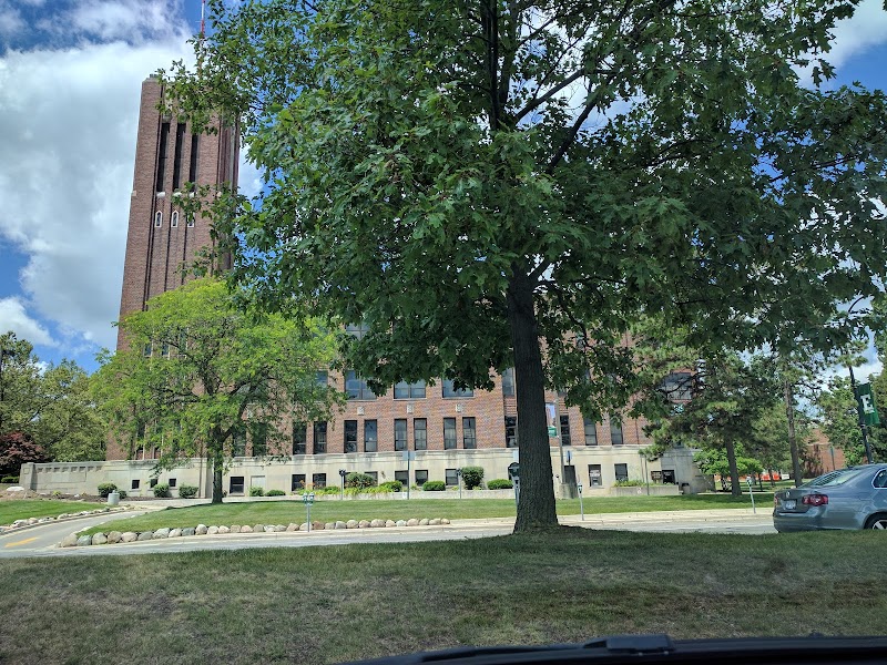 Eastern Michigan University campus photo 2