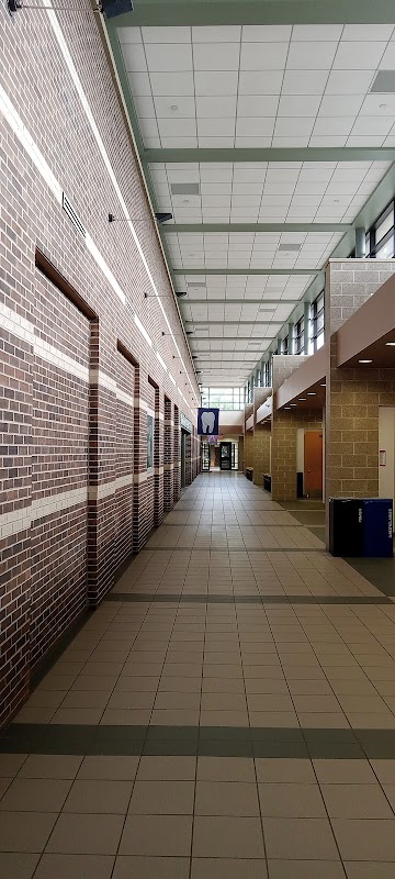 Prairie State College campus photo 3