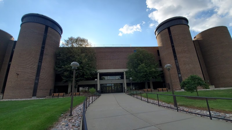 Prairie State College campus photo 4