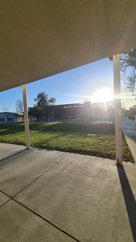 Los Angeles Valley College campus photo 4