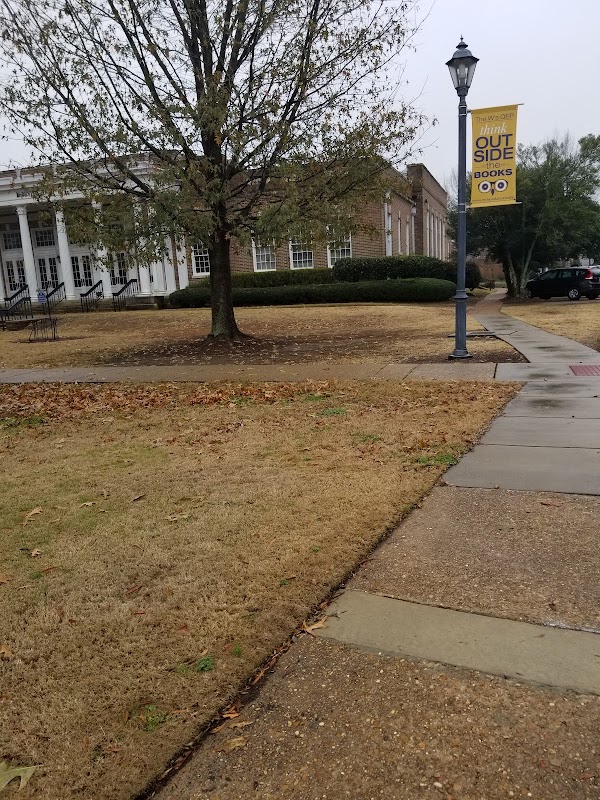 Mississippi University for Women campus photo 4