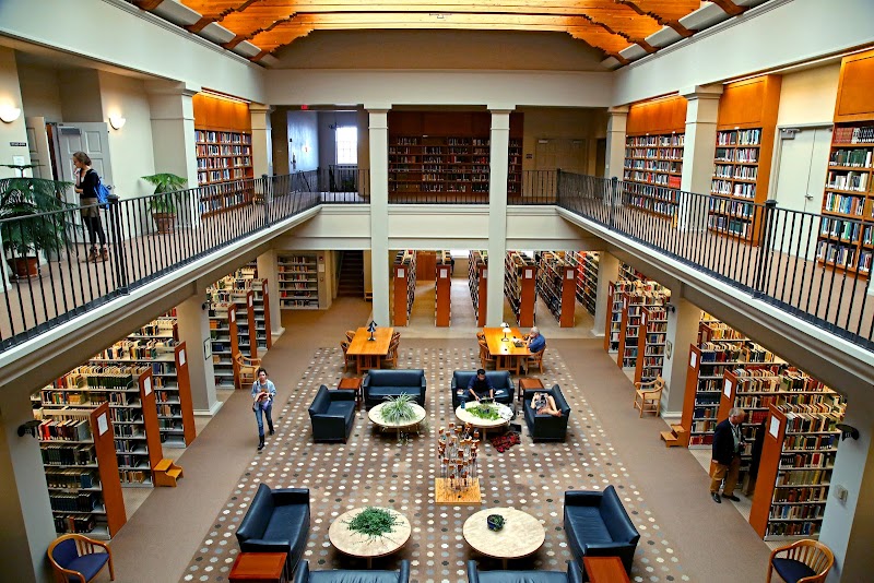 St. John's College campus photo 3