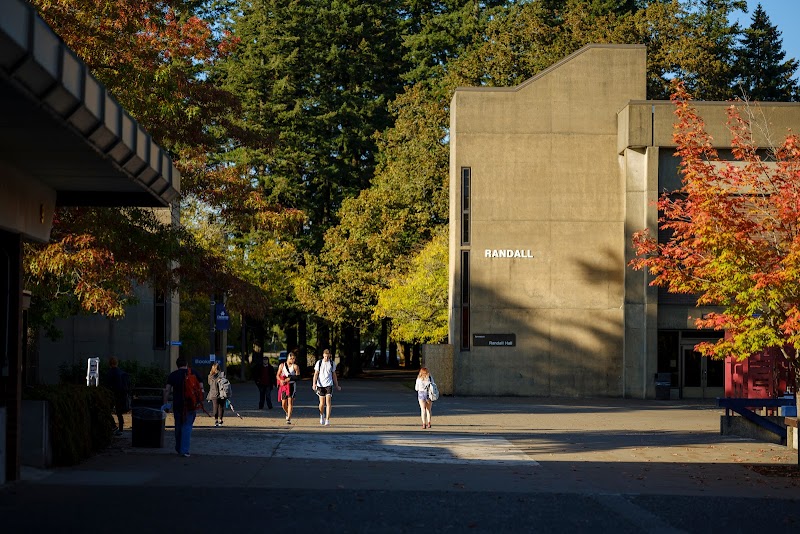 Clackamas Community College campus photo 5