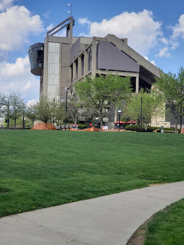 Youngstown State University campus photo 4