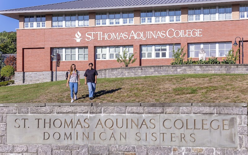 St. Thomas Aquinas College campus photo 5