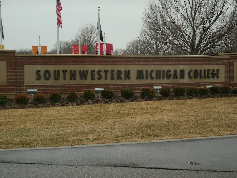 Southwestern Michigan College campus photo 4