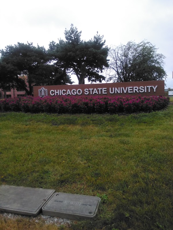Chicago State University campus photo 2
