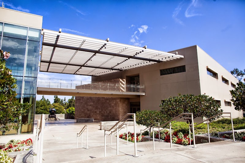 Concordia University-Irvine campus photo 4