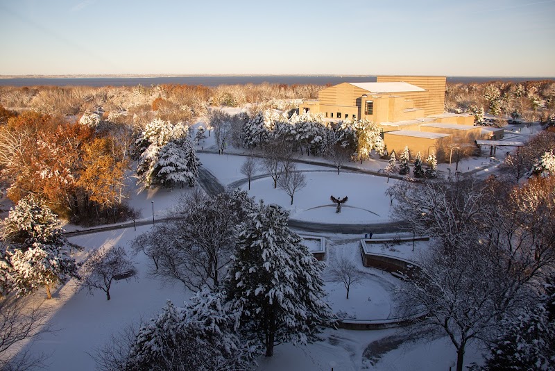 University of Wisconsin-Green Bay campus photo 2