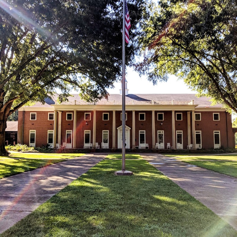 Erskine College campus photo 2