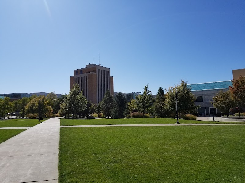 Utah State University campus photo 4