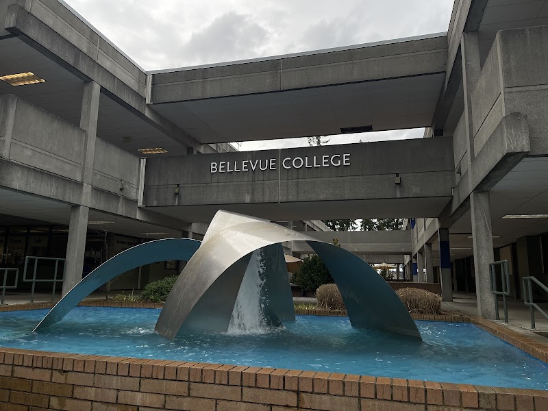Bellevue College campus photo 2