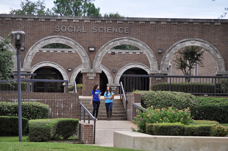 Texarkana College campus photo 1