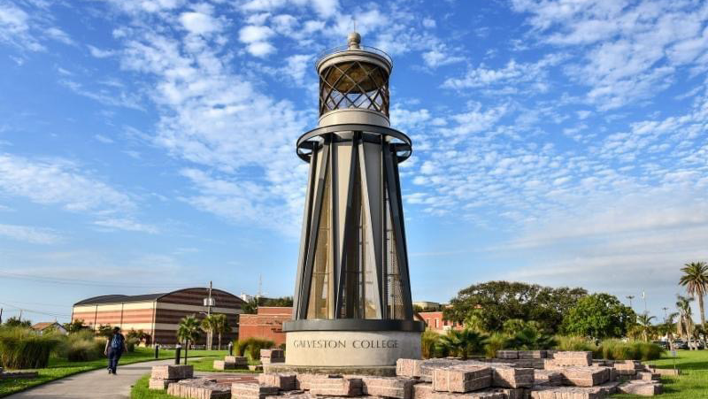 Galveston College campus photo 3