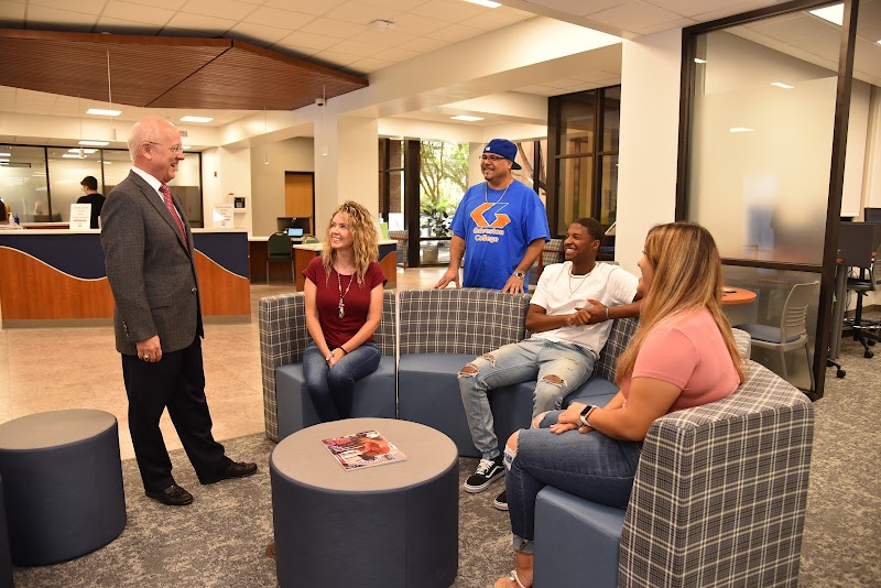 Galveston College campus photo 5