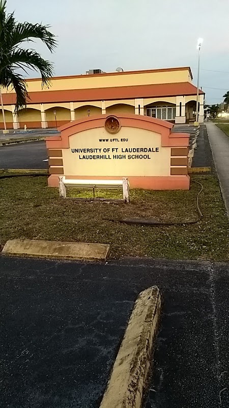 University of Fort Lauderdale campus photo 3