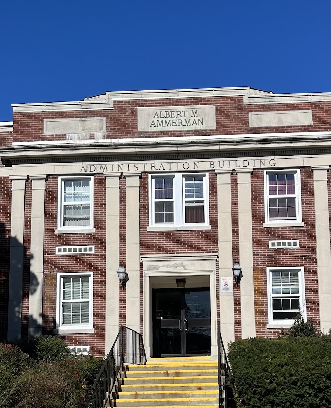 Suffolk County Community College campus photo 4