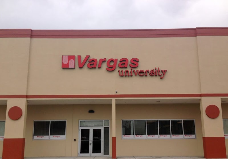 Jose Maria Vargas University campus photo 4