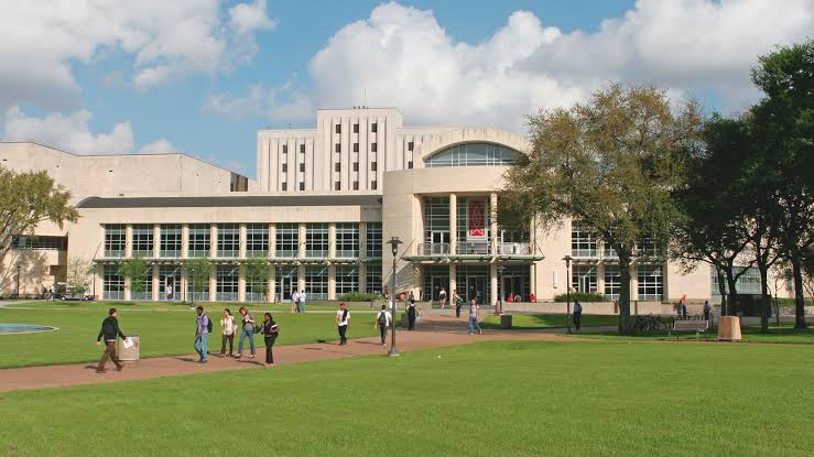 University of Houston campus photo 4