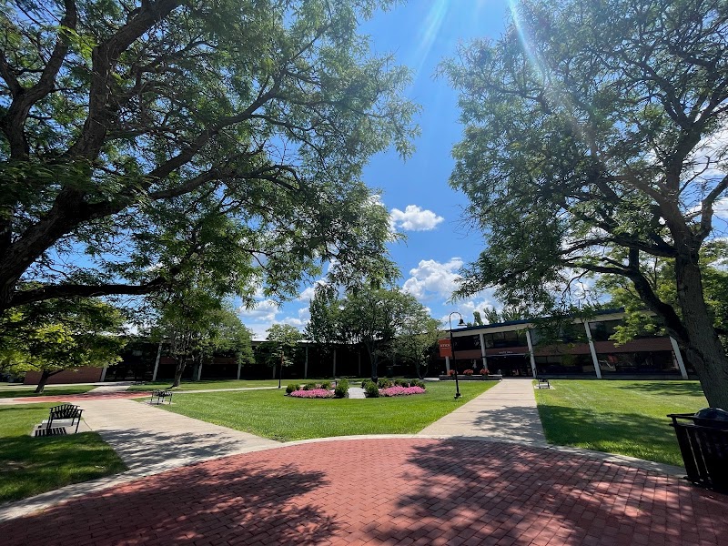 Utica University campus photo 1