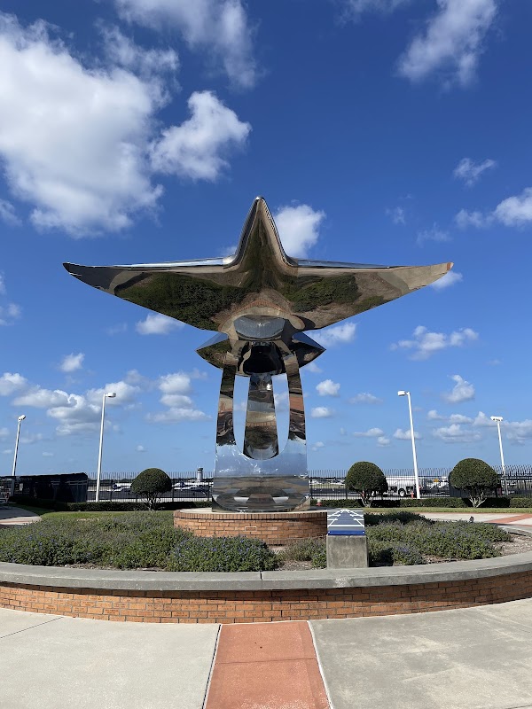 Embry-Riddle Aeronautical University-Daytona Beach campus photo 5
