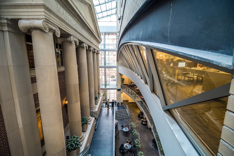 MCPHS University campus photo 5