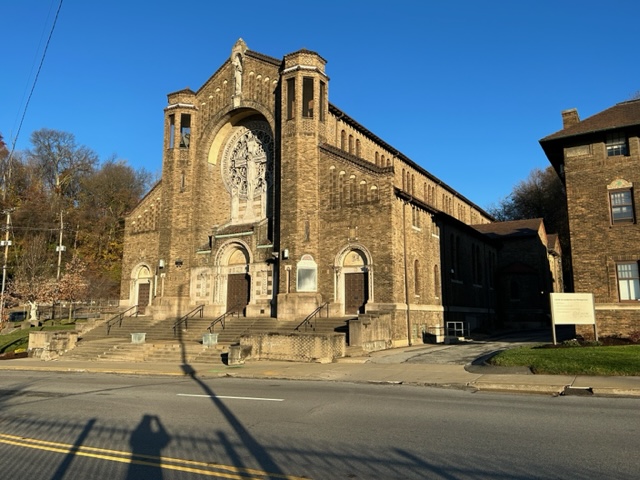 Carlow University campus photo 3