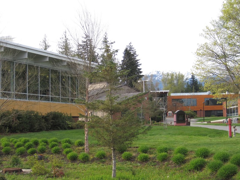 Peninsula College campus photo 2