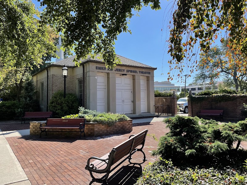 Hofstra University campus photo 4