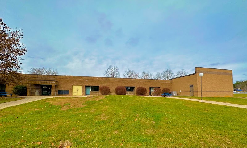 Tri-County Community College campus photo 3