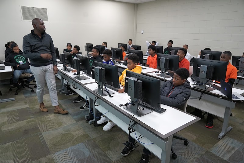 Atlanta Metropolitan State College campus photo 2
