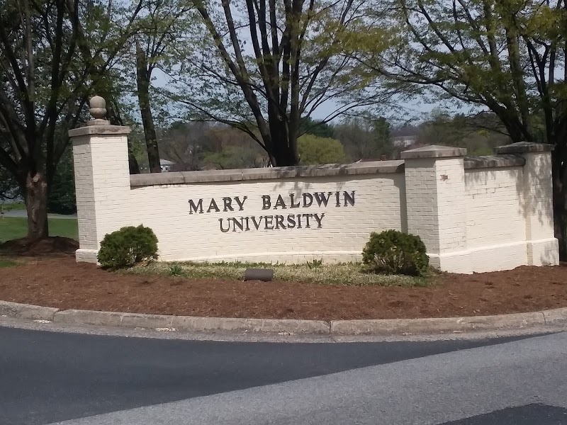 Mary Baldwin University campus photo 5
