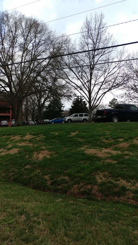 Reinhardt University campus photo 4