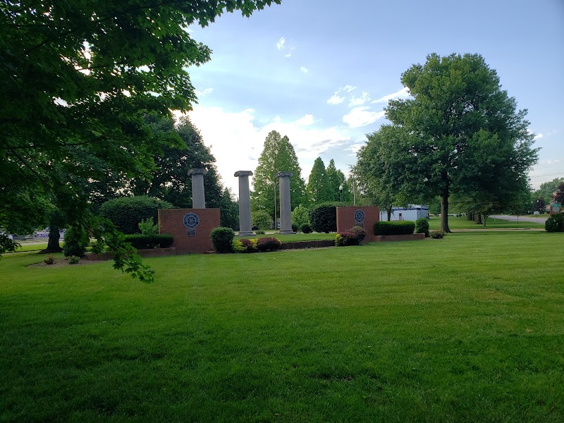 Kentucky Wesleyan College campus photo 2