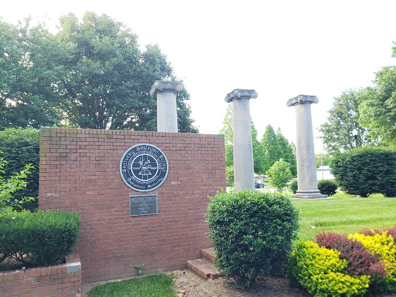Kentucky Wesleyan College campus photo 4