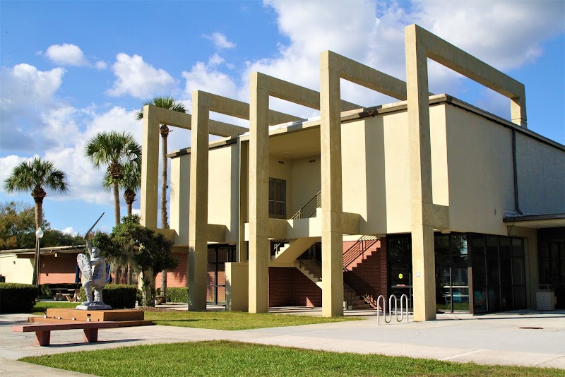 Saint Johns River State College campus photo 2