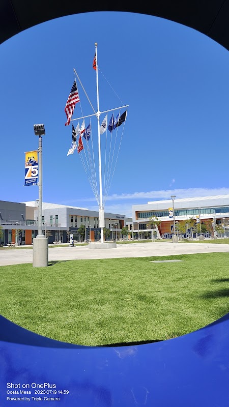 Orange Coast College campus photo 2
