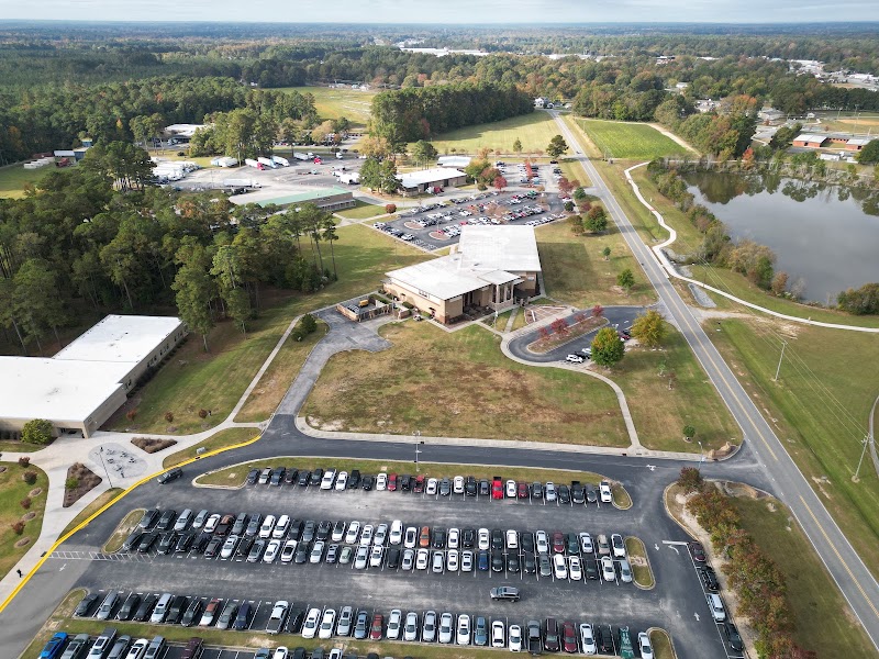 Johnston Community College campus photo 3