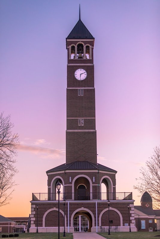 Lee University campus photo 2