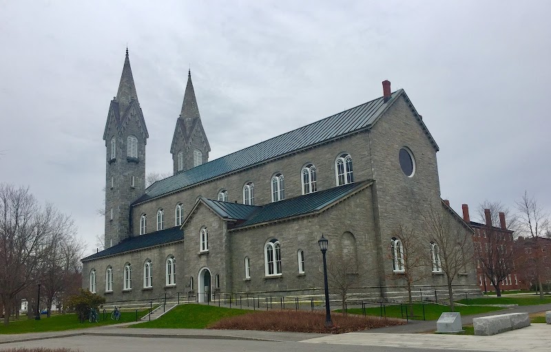 Bowdoin College campus photo 4