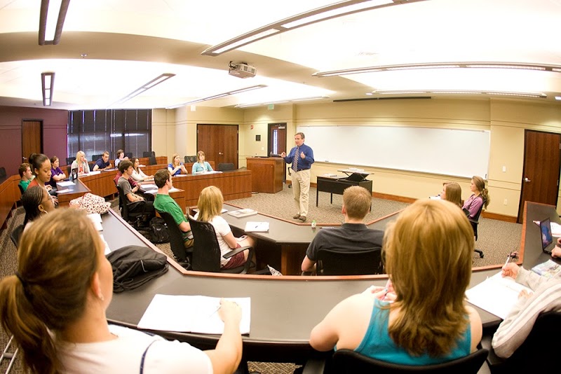 Ouachita Baptist University campus photo 4