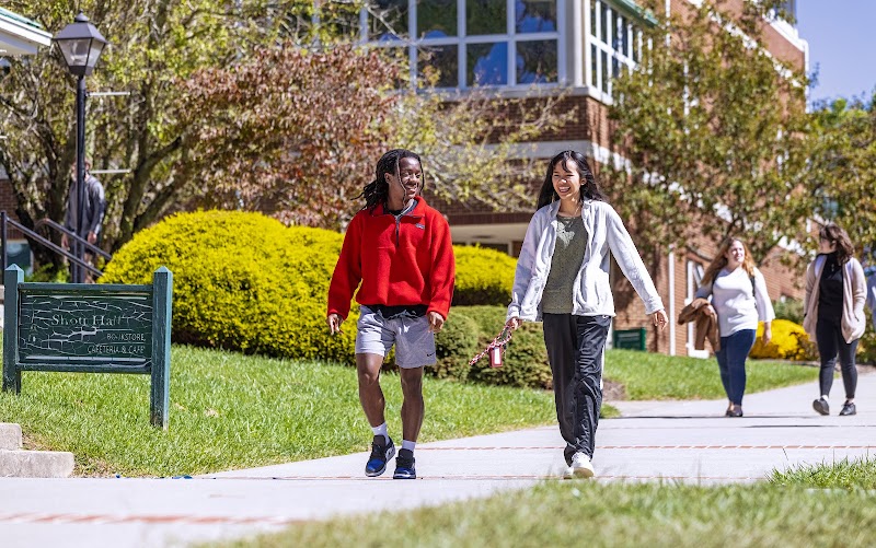 Bluefield University campus photo 3