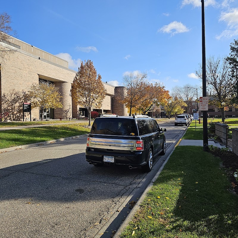University of Minnesota-Crookston campus photo 2