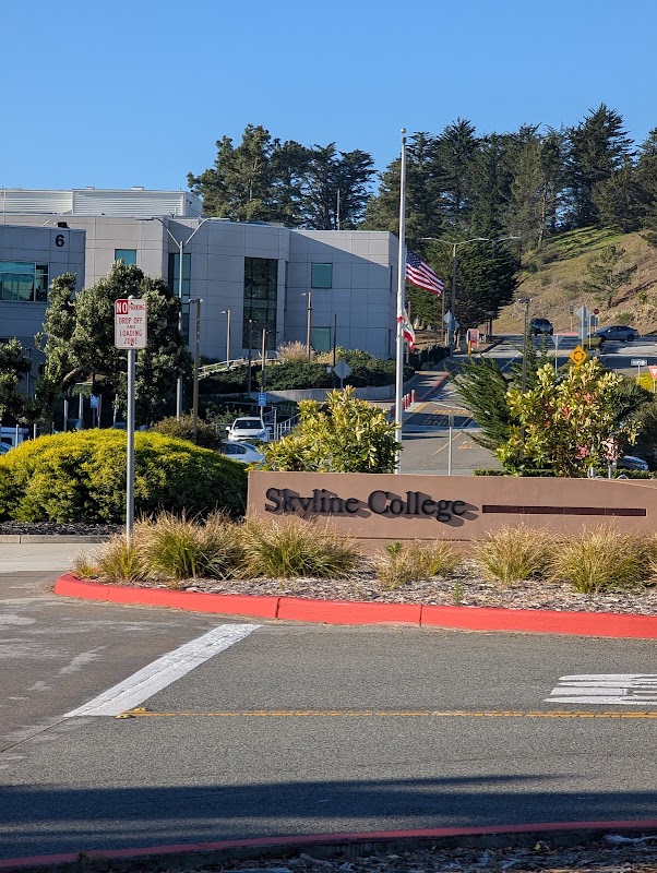 Skyline College campus photo 3