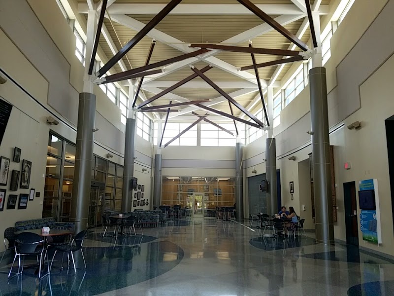 Florida Gateway College campus photo 4