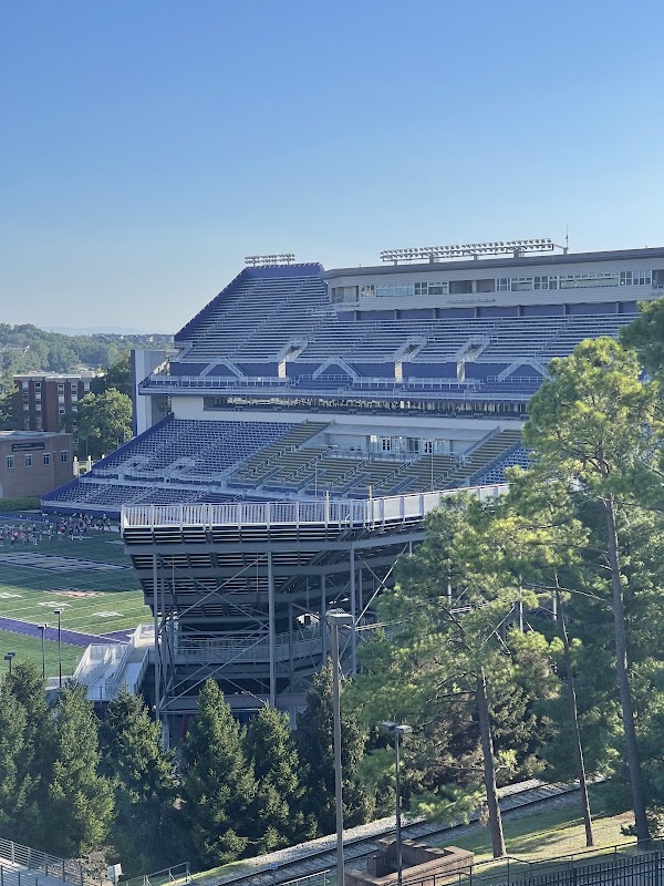 James Madison University campus photo 4