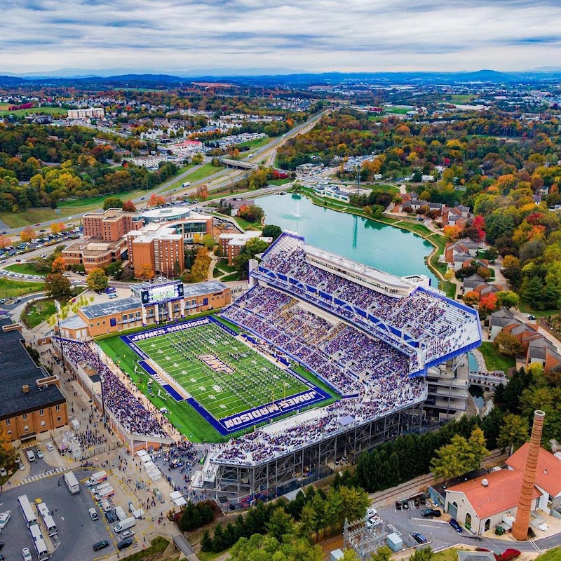 James Madison University campus photo 5