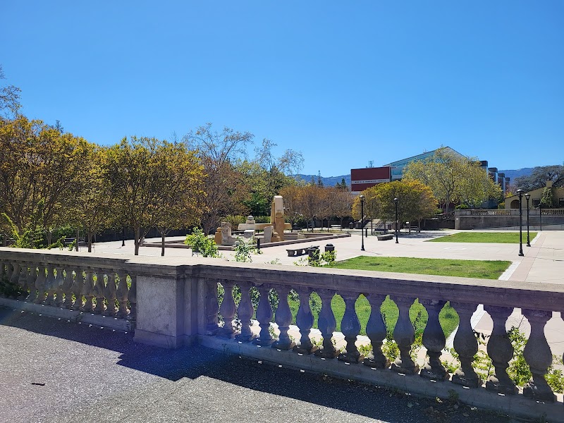 De Anza College campus photo 3
