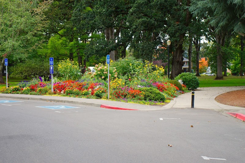 Linfield University campus photo 2