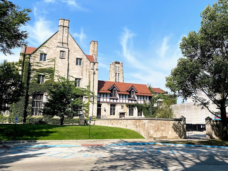 University of Chicago campus photo 4